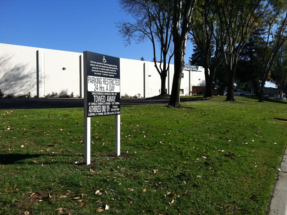 post and panel sign installation by Bennett Graphics in Pleasanton