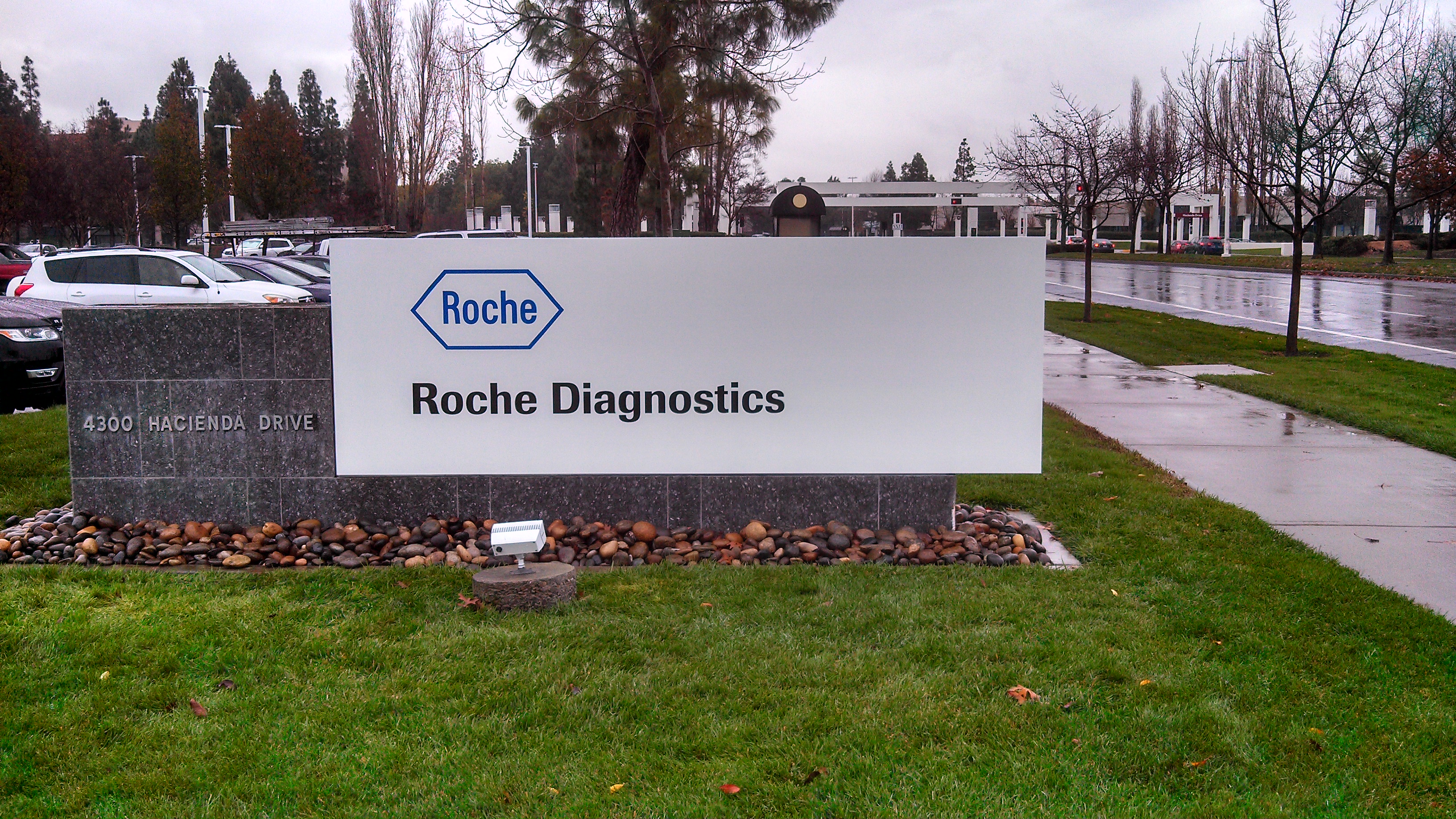 business monument sign production in Pleasanton